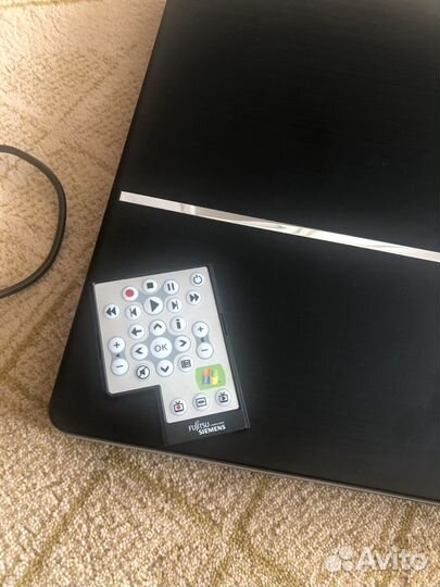 Fujitsu siemens XA 1526