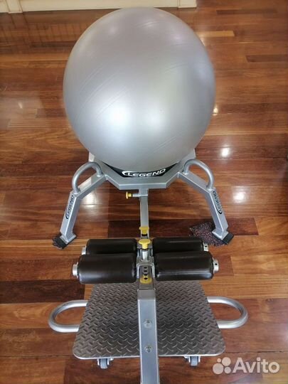 Силовой тренажер Legend Fitness для пресса