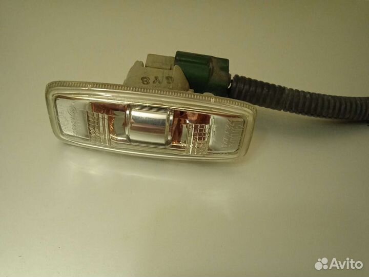 Повторитель поворота правый Nissan Murano Z50