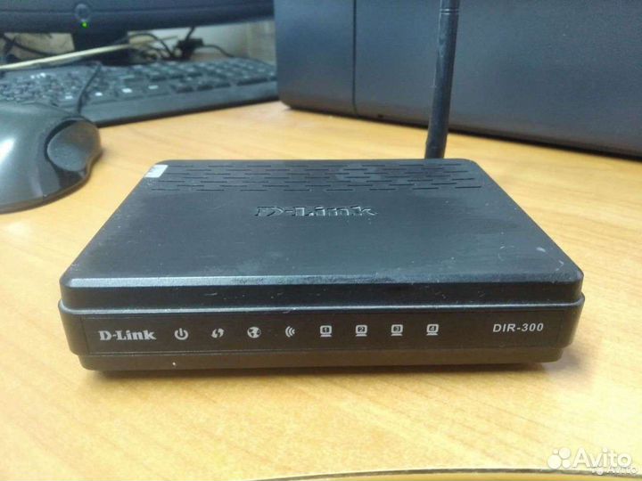 Продам wi-fi роутер D-Link DIR-300