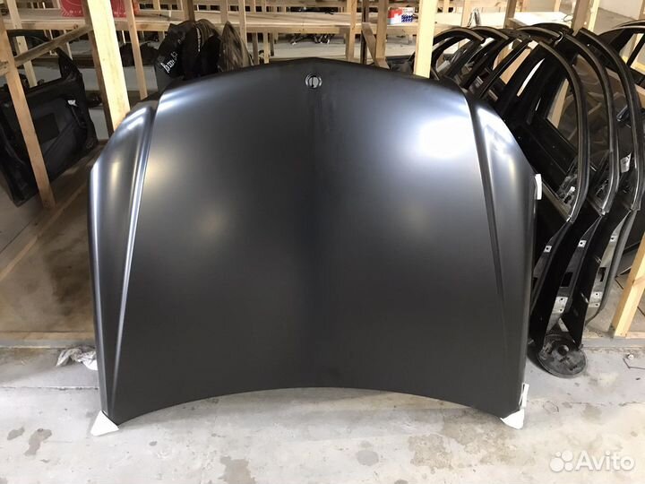 Капот рестайлинг Mercedes-Benz w204