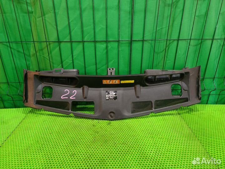 Воздуховод радиатора Mercedes Benz C200 W204