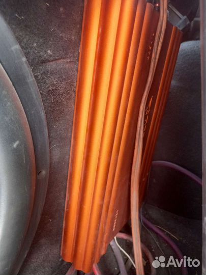 Продам усилитель DL 1.500