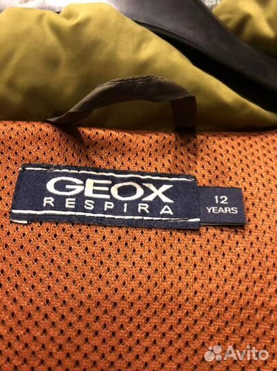 Пуховик Geox 12 лет