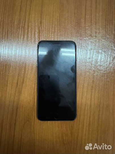 iPhone 8 Plus, 64 ГБ