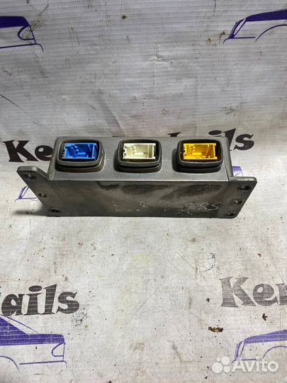 Блок управления SRS BMW 5 E34