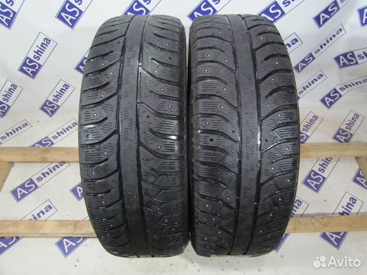 Bridgestone Ice Cruiser 7000 235/65 R17 92N