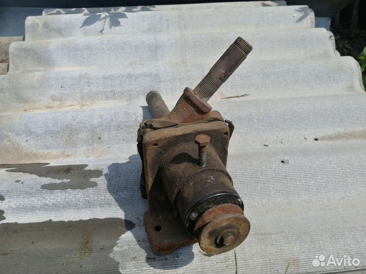 Водяной насос,помпа