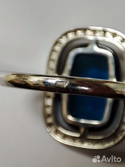 Элегант. кольцо сереб. с Синим Янтарем и фианитами