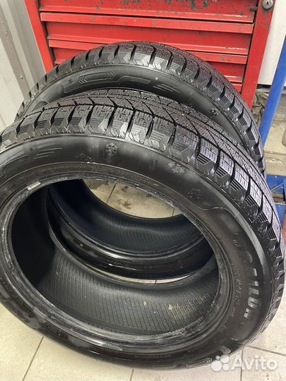 Sailun Ice Blazer Arctic EVO 235/55 R19 H