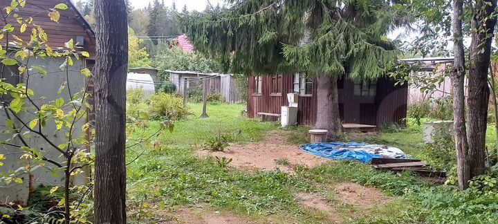 Дача 20 м² на участке 4,7 сот.