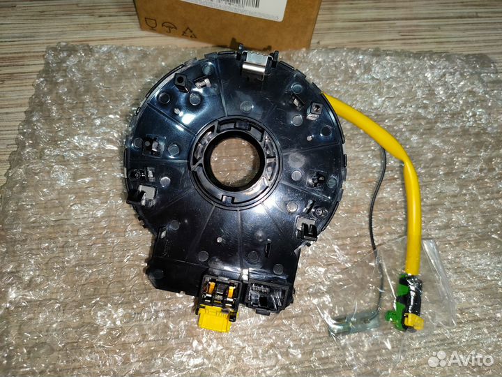 Контактный выкл. рулевой колонки Hyundai Accent