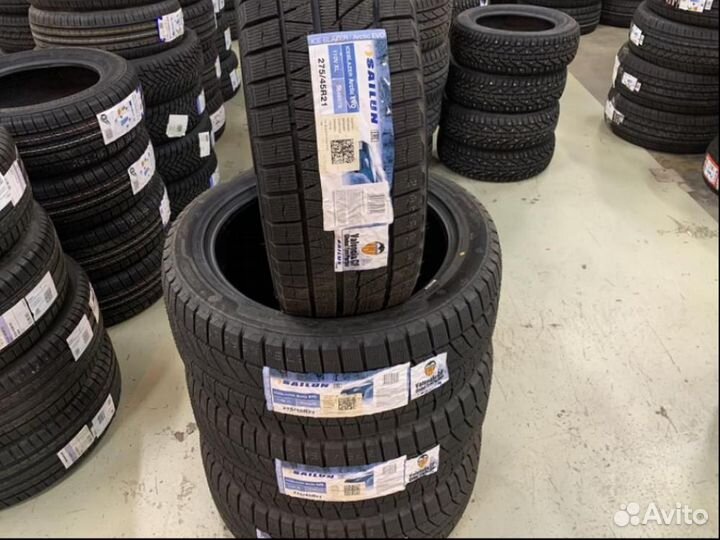 Sailun Ice Blazer Arctic EVO 275/45 R21 110V