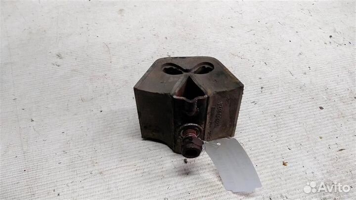 Опора двс (подушка) Audi 80 B3 86-91г
