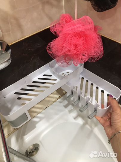 Полочка для ванной