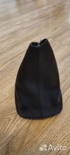 Чехол (юбка) на ручку кпп Octavia A4