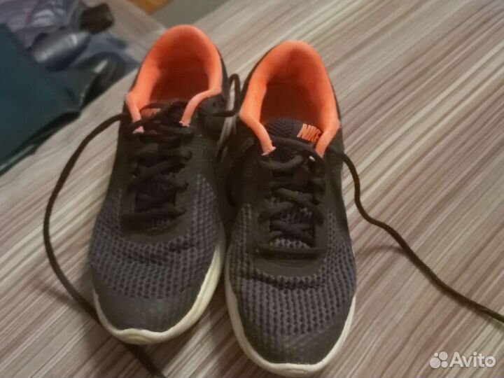 Кроссовки nike