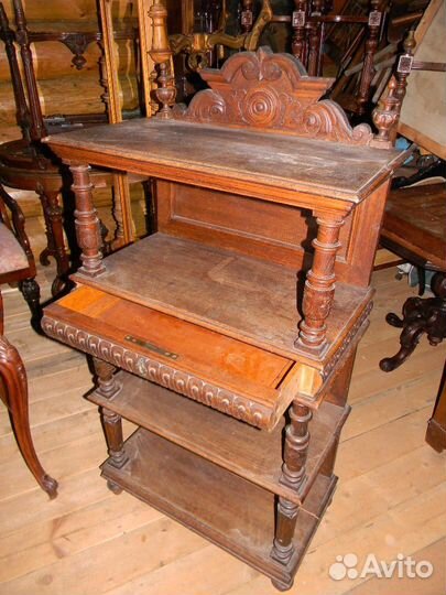 Поставец (этажерка ) старинный резной дубовый