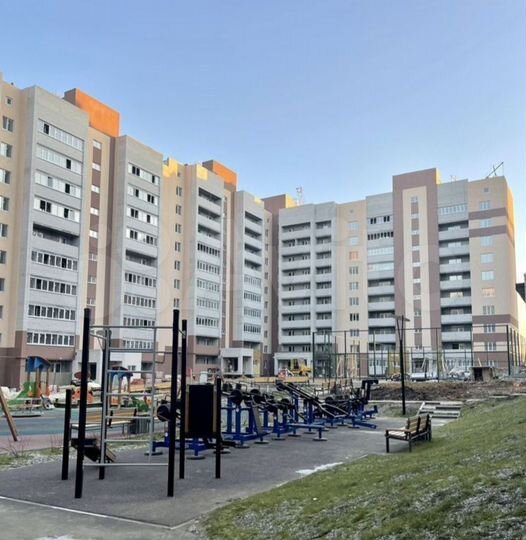 3-к. квартира, 82,4 м², 1/10 эт.