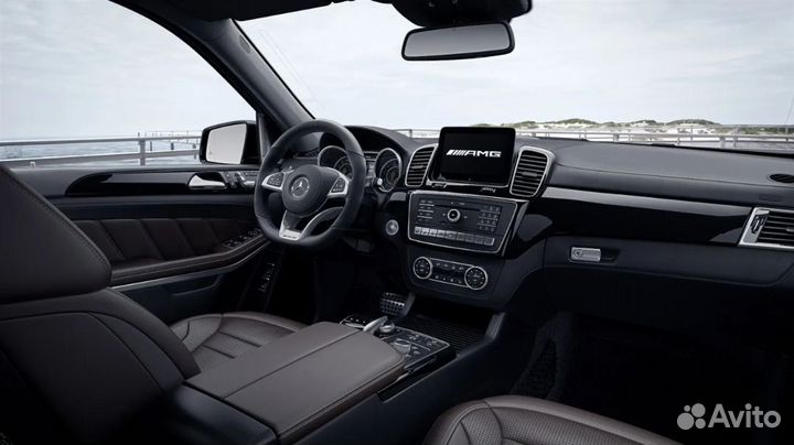 Личный водитель на своем авто телохранитель