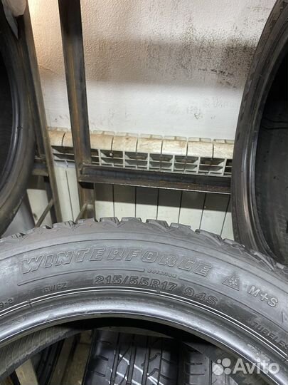 Firestone Winter Force 215/55 R17 94S