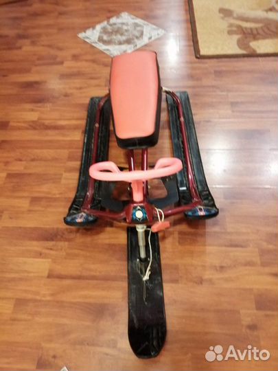 Сани-снегоход