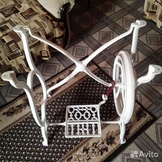 Чугунная станина фирмы howe