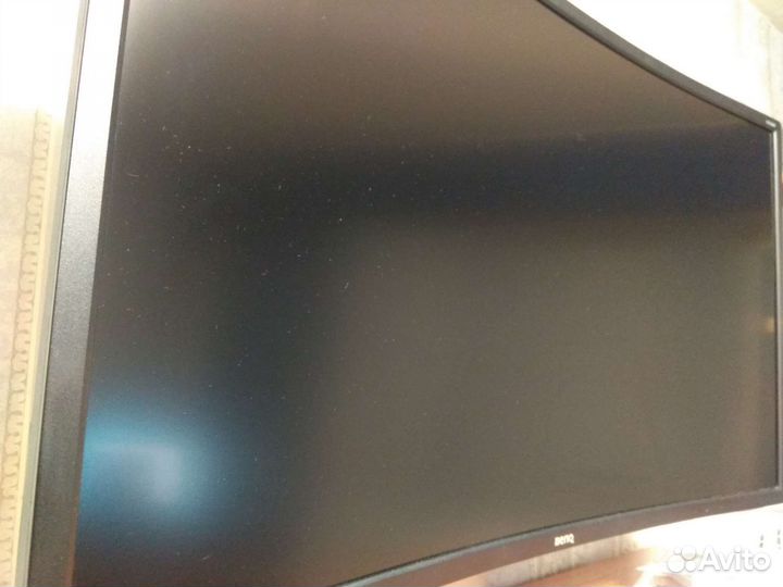 Монитор 32''144 гц BenQ EX3200R