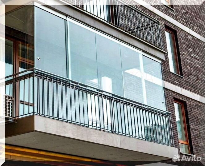 Окно в квартиру / дом / коттедж