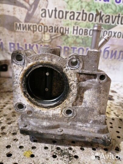 Заслонка дроссельная Toyota Corolla