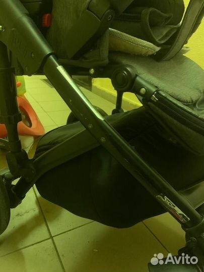 Коляска 2 в 1 Tutis Zippy