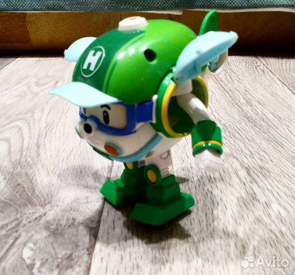 Вертолёт из Поли робокар