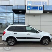 ВАЗ (LADA) Granta Cross 1.6 MT, 2023, 25 700 км, с пробегом, цена 1 015 000 руб.