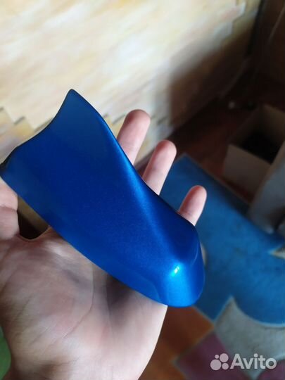 Антенна с глонасс на Kia Rio 3 синяя