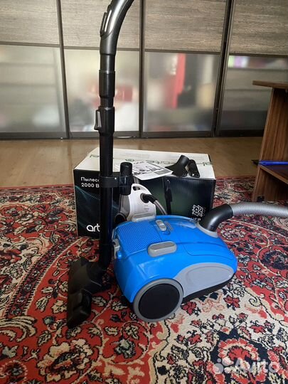 Пылесос с пылесборником Artel VCB 0120 Blue