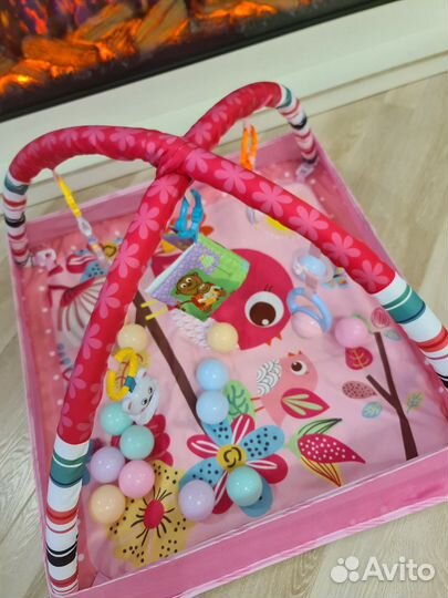 Развивающий коврик с пианино