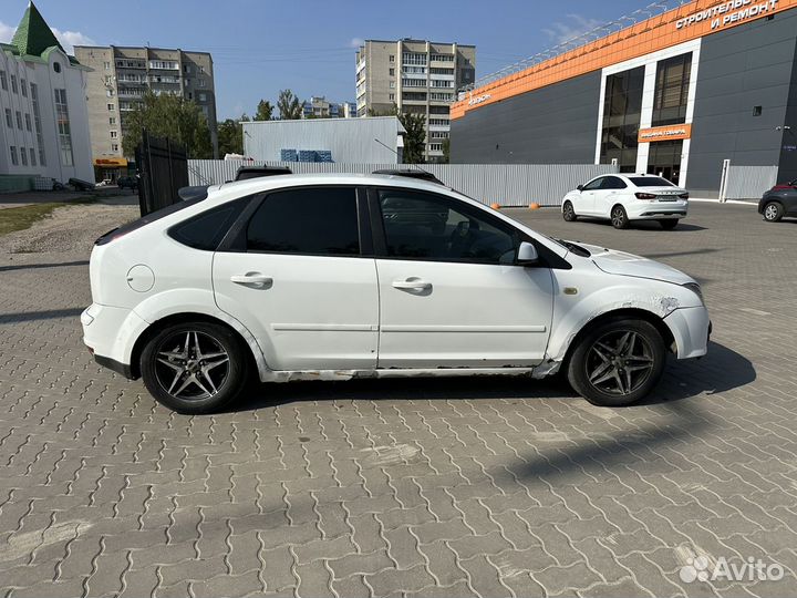 Ford Focus 1.6 МТ, 2006, 330 000 км