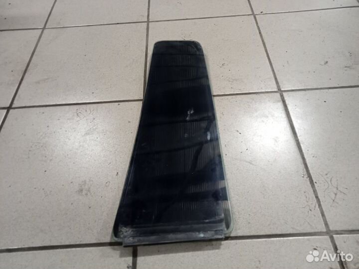 Форточка задней правой двери Зафира А