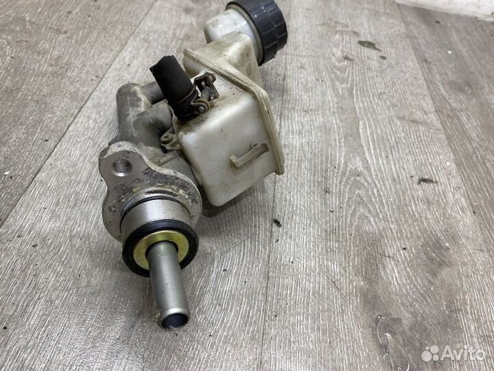 Цилиндр тормозной главный Geely FC (Vision)