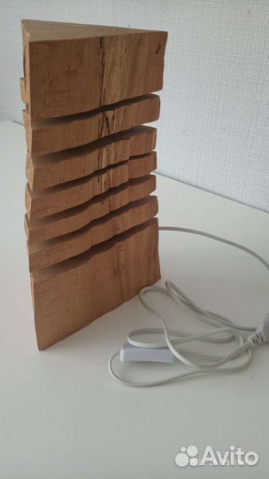 Светильник из дерева