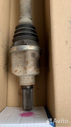 Приводной вал (полуось) левый Peugeot 3272tn