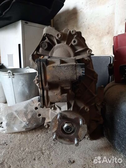 Раздатка Toyota land cruiser Prado 150