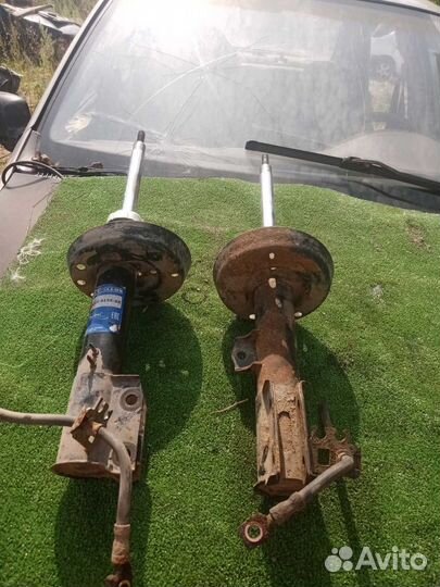 Амортизатор передний Opel Vectra B