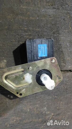 Моторчик заслонки отопителя Geely Emgrand EC7