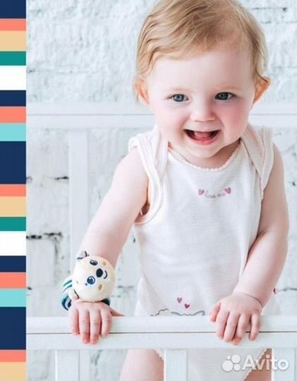 Погремушка браслет Новая