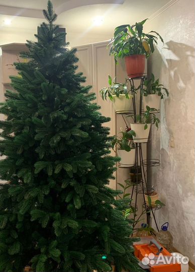 Искусственная елка литая 180 см premium