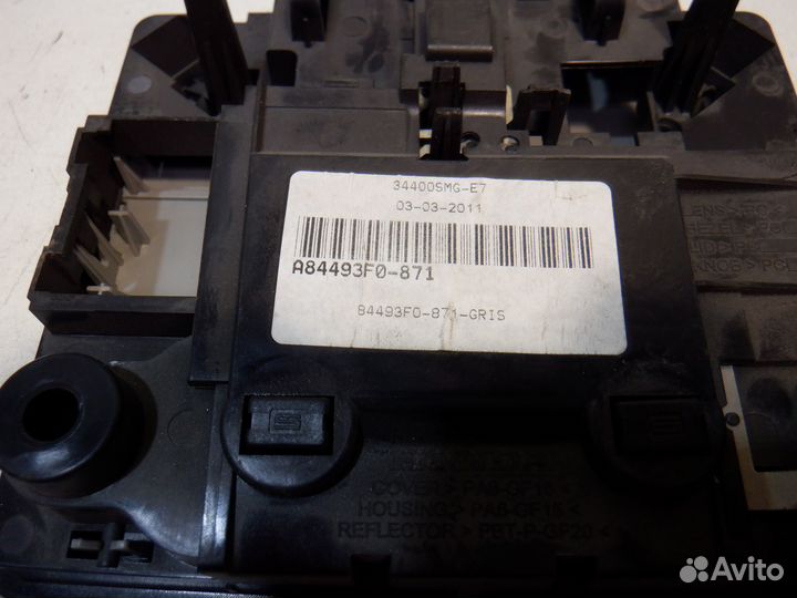 Плафон салонный Honda Civic 5D L13Z1 1.3 л