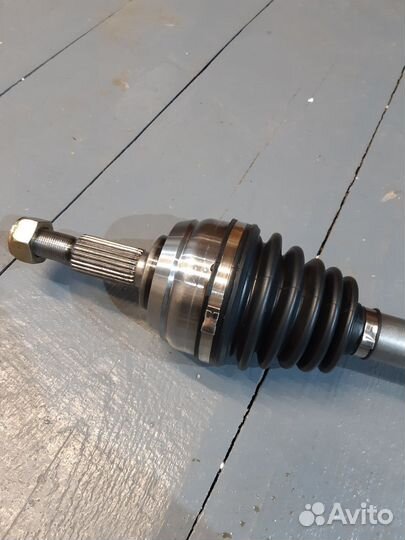 Привод левый Рено Дастр