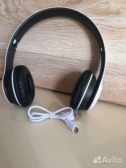 Беспроводные наушники P47