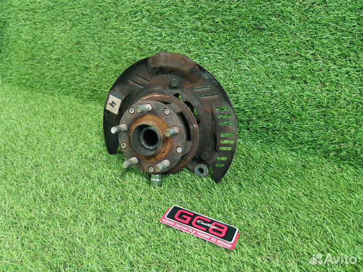 Кулак правый Subaru Impreza WRX STI GC GC8 GF GF8